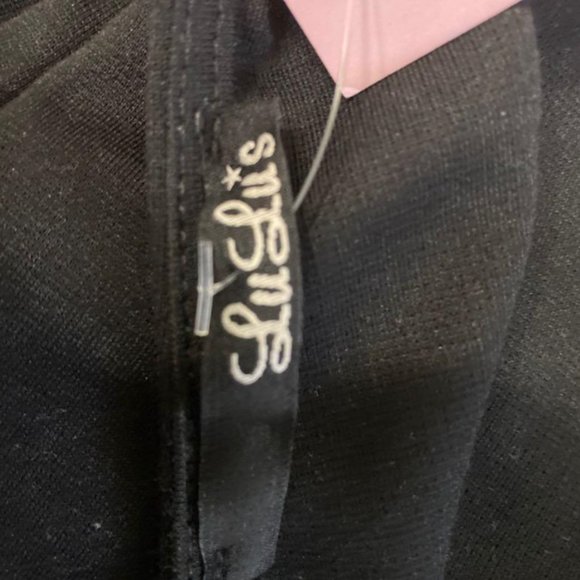 Black Lace Dress - Picture 8 of 10